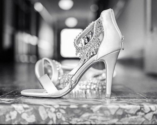 mobile - carousel-hero-element image-0