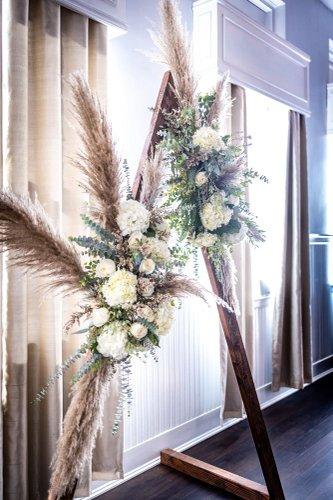 mobile - carousel-hero-element image-3